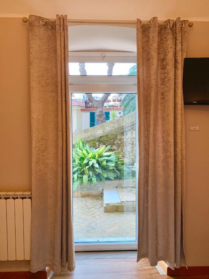 Cernaia Room La Spezia Exteriör bild